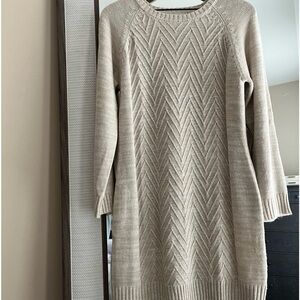 Jun & Ivy Sweater Dress sz. Sm/M